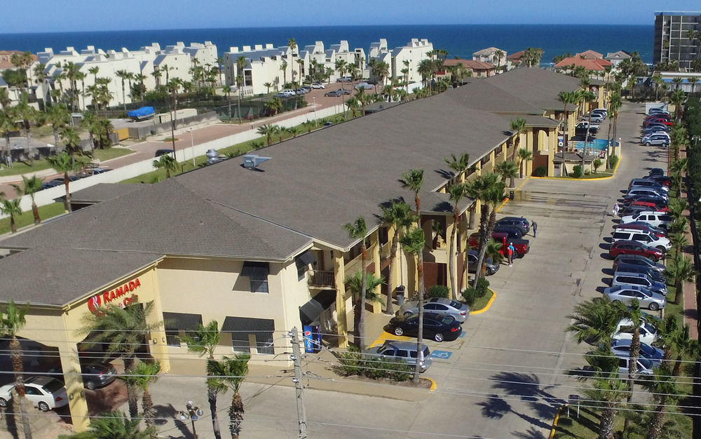 Ramada By Wyndham & Suites South Padre Island Exterior foto